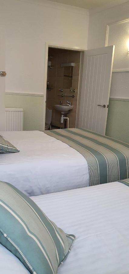 Corbiere Guest House Уестън сюпър Меър Екстериор снимка