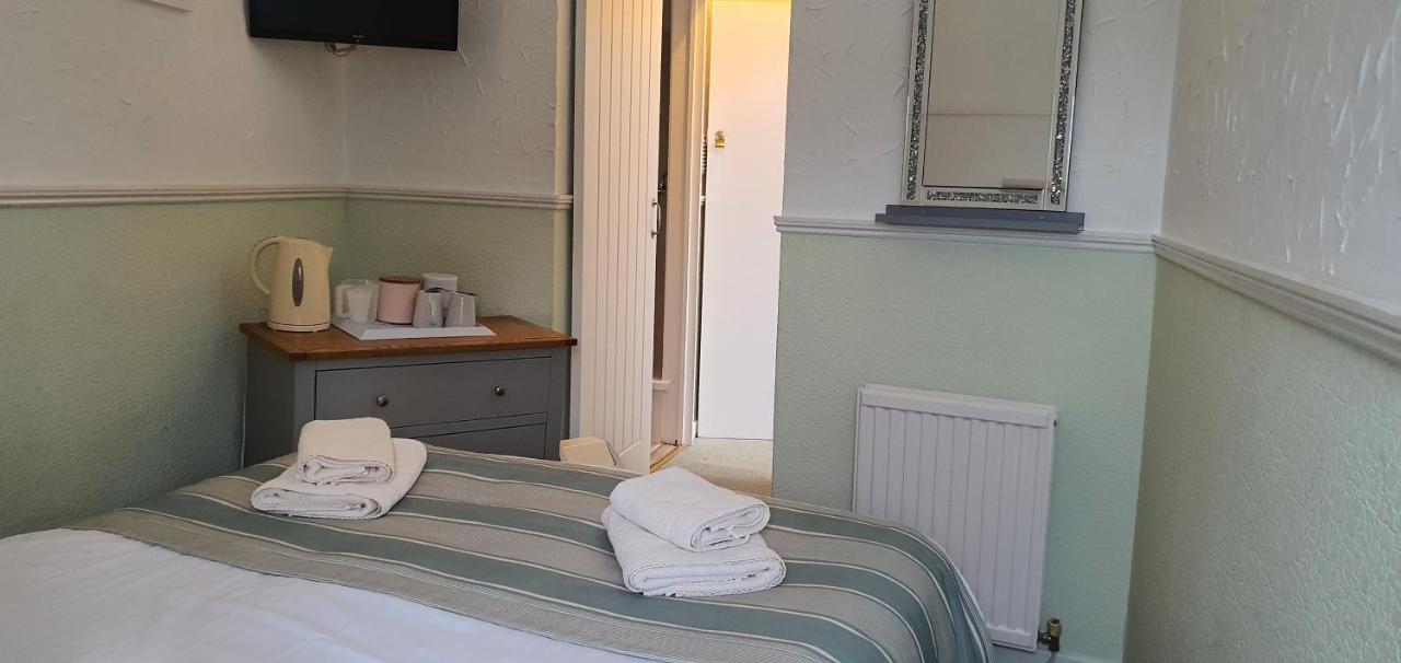 Corbiere Guest House Уестън сюпър Меър Екстериор снимка