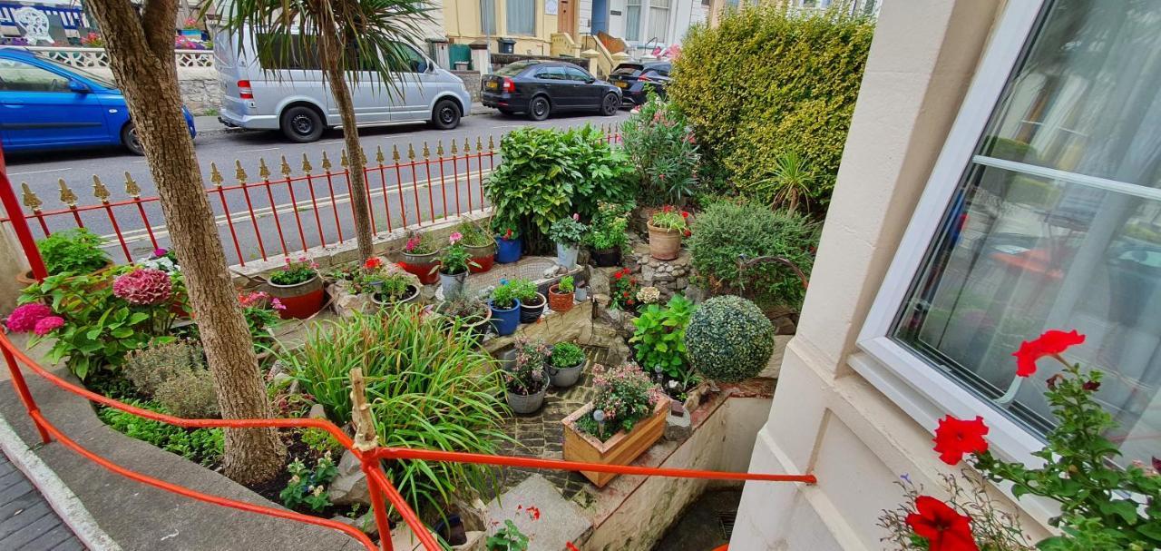 Corbiere Guest House Уестън сюпър Меър Екстериор снимка